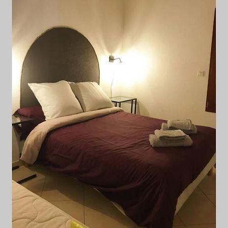 Maison Entiere Au Pied Du Plateau Du Retord 2 Chambres Sdb - Vouvray Ochiaz Bagian luar foto